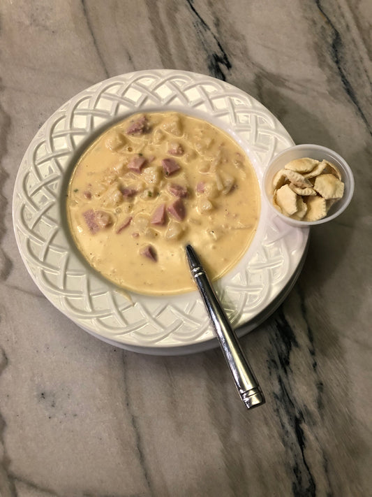 Cheesy Ham and Potato Soup